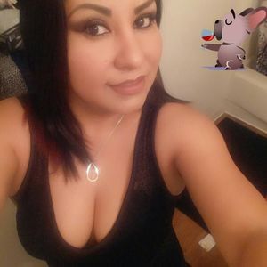 Meet your Posher, Alejandra