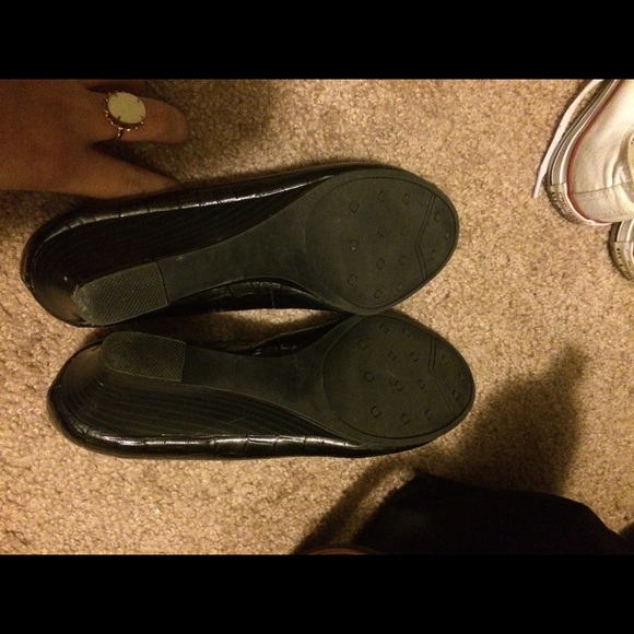 Gently used Lifestride Wedges - Picture 3 of 3