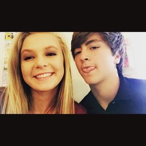 Meet your Posher, Abbey