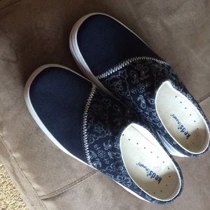 buy one get second half price shoes