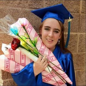 Meet your Posher, Haley