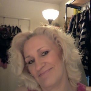 Meet your Posher, Jeana