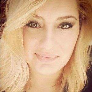 Meet your Posher, Rebekah