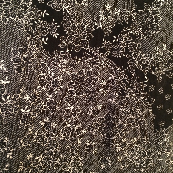 ZARA Strapless Dress - Picture 3 of 3