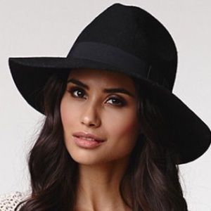 Kendall and Kylie Black Panama Hat