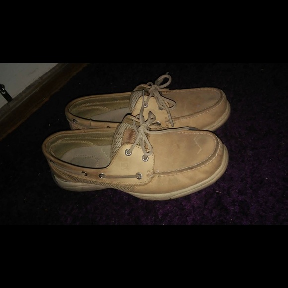 Sperrys size 8 - Picture 2 of 3