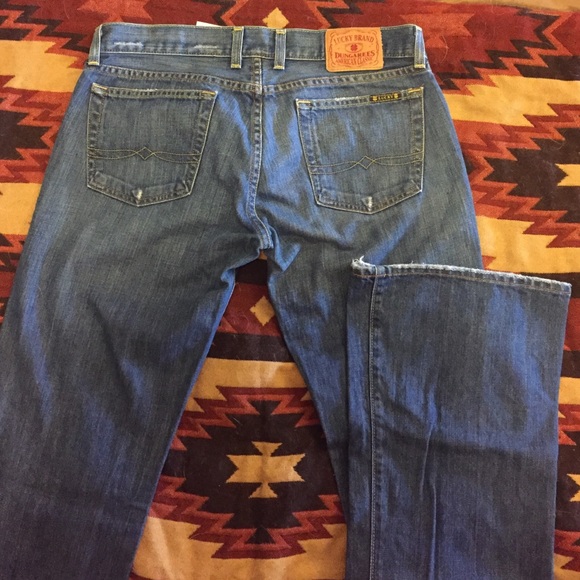 Size 8/29Lucky Brand "Lil Maggie Jean" 32" inseam
