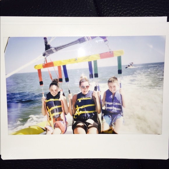 Meet your Posher, Kayla - Picture 1 of 1