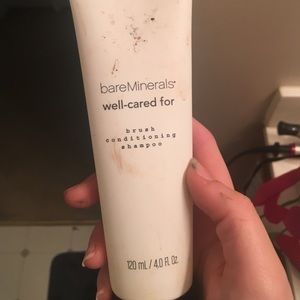 Bare minerals brush shampoo