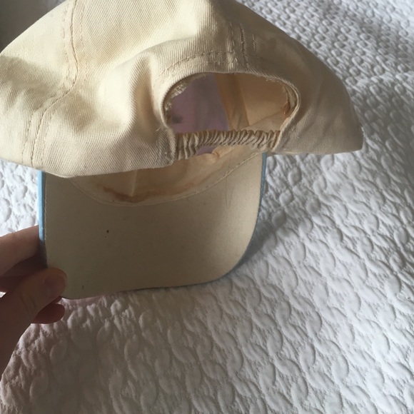 Elsa hat - Picture 4 of 4