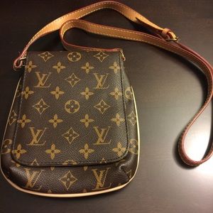 Louise Vuitton cross body bag