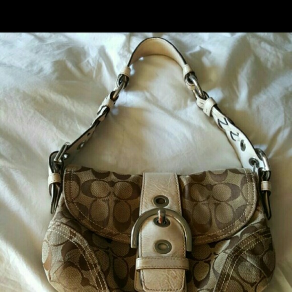 Purse - Picture 2 of 4