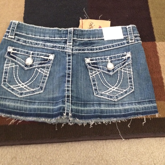 L A Idol skirt