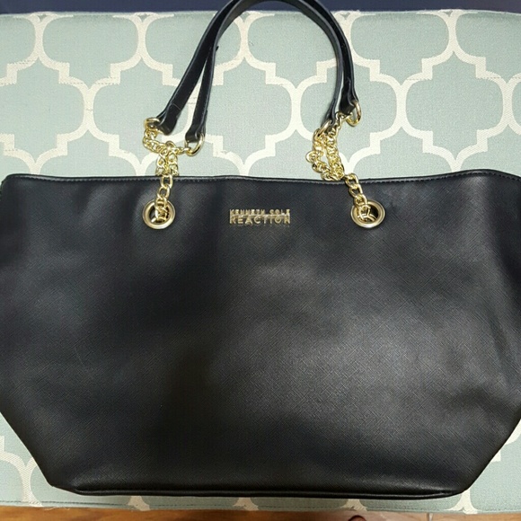 Black Kenneth Cole Reaction Bag