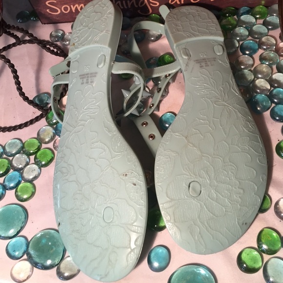 ALDO Jelly Sandals - Picture 3 of 4