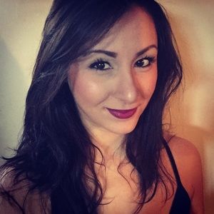 Meet your Posher, Denise