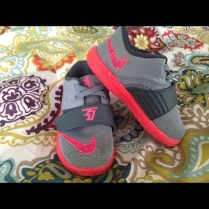 Toddlers Nike sneakers