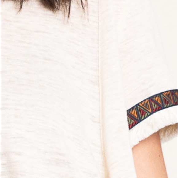 1DAYSALE Tribal Accent Trapeze Tee / Top - Picture 4 of 4