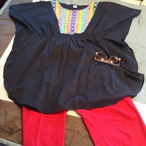 Beautiful NWOT peasant top