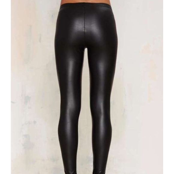 Solddd Outtt - Picture 4 of 4