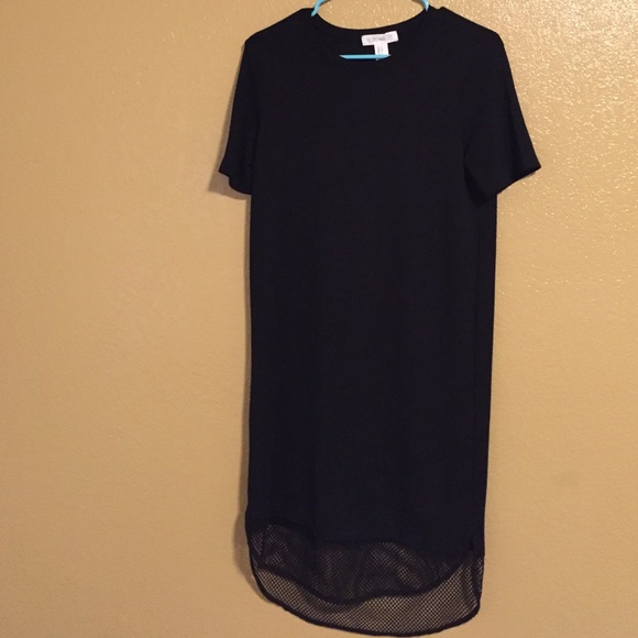 Black Mesh-Hem T-shirt Dress - Picture 3 of 4