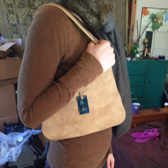 GUCCI, camel suede leather shoulder bag