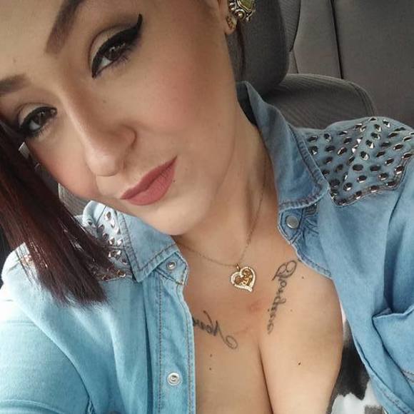 Meet your Posher, Dayanna