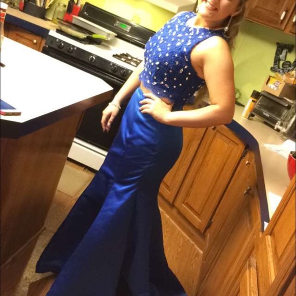 Royal blue 2 piece prom dress