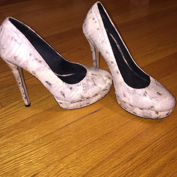 House of Harlow snake skin heels