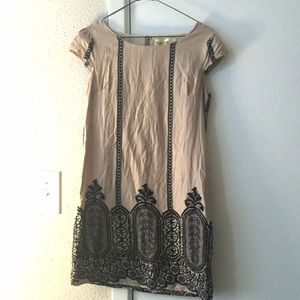 Francesca's Lace Printed Dress