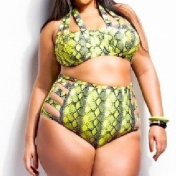 🎉👑Host Pick👑🎉 Best In Swim - Picture 3 of 3