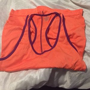 Champion tank size small