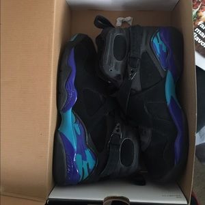 Air Jordan 8 Retro