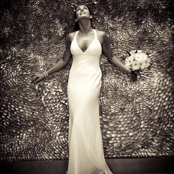 Meet your Posher, Christie - Picture 1 of 1