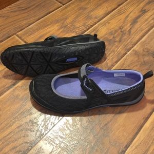 NWOT Merrell Mary Janes