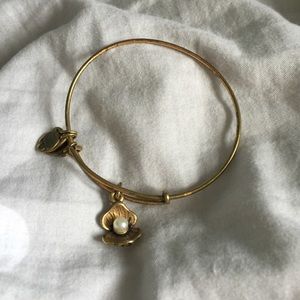 Alex & Ani Oyster Bangle Bracelet