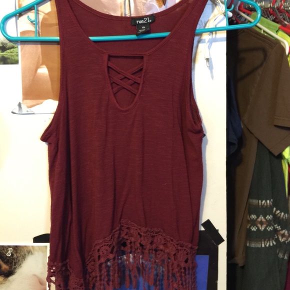 Crop Top with embroidered bottom and laced v neck