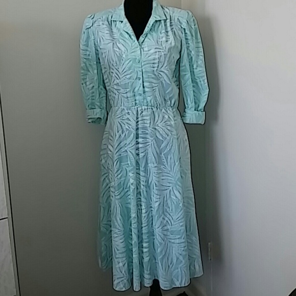 Vintage mint dress