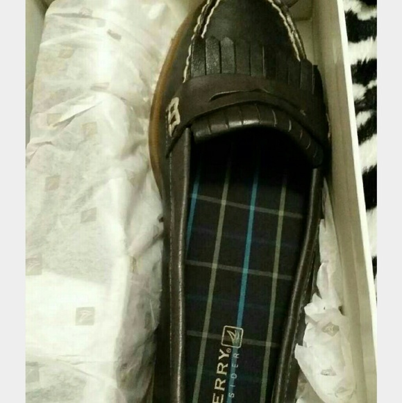 Sperry shoes - Picture 2 of 4