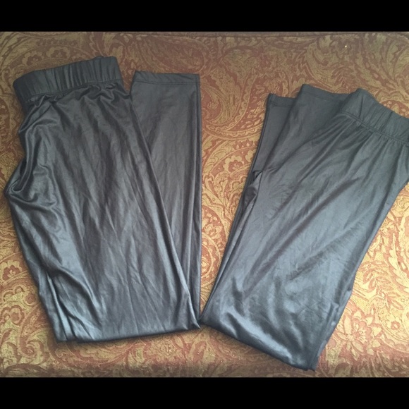 ALL SOLD OUT-Leather looking Leggings - Picture 1 of 1