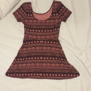 🎉👗Forever 21 pink tribal skater dress🎀🛍