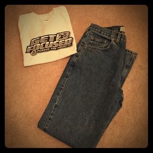 Arizona Straight Leg Jeans. See Description