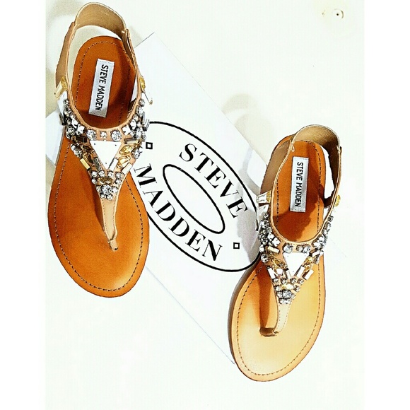Steve Madden Shoes - Steve Madden T Strap Shael Sandals NIB