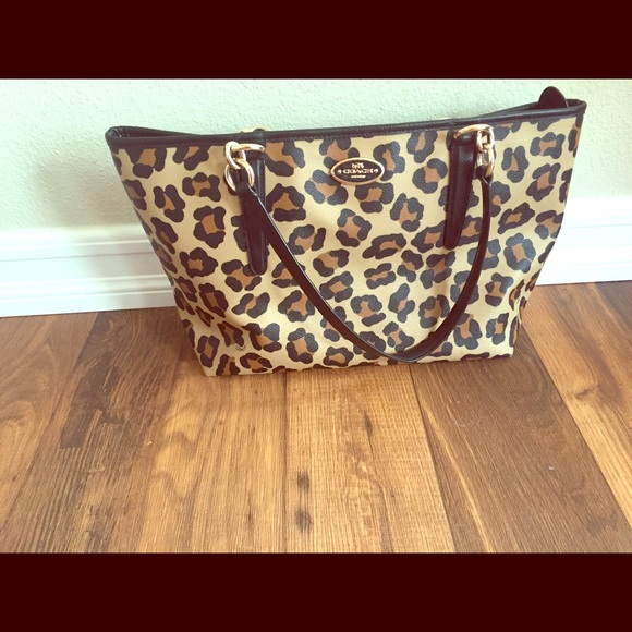 Coach purse