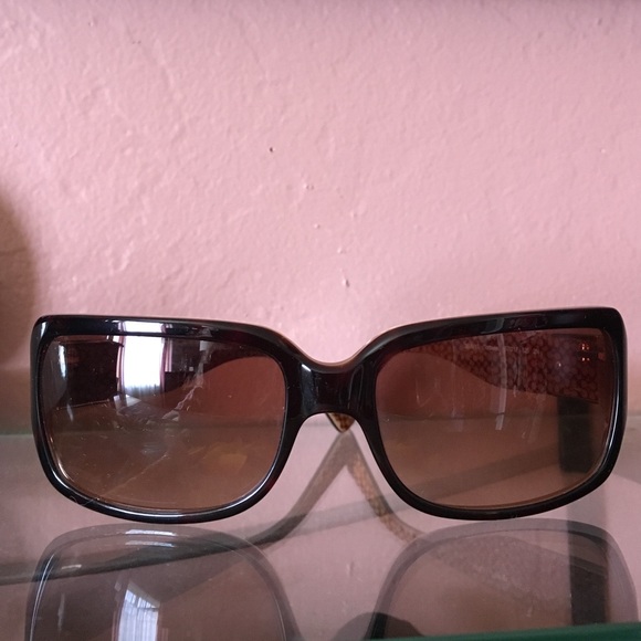 Auth Coach Sunglasses - Picture 4 of 4