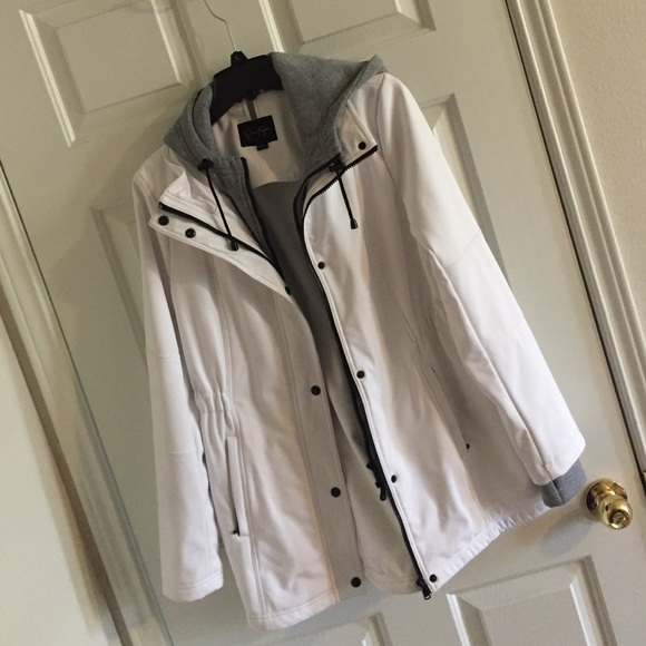 Jessica Simpson "double layered" coat