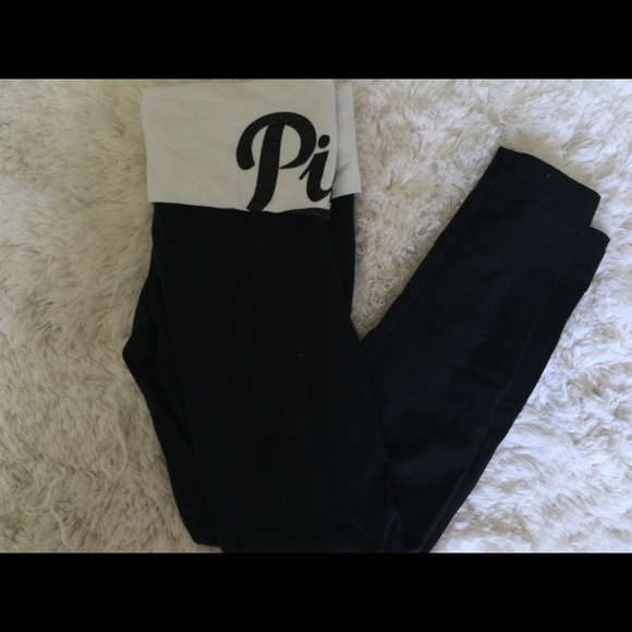 Never worn Pink Yoga Leggings