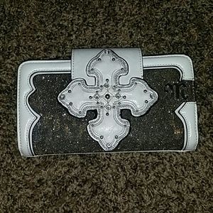 Miss Me wallet/clutch <3 <3 <3