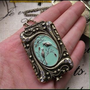 Antique chic fashion long emulant pandent