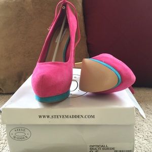 Colorful pump with strap around the ankle.